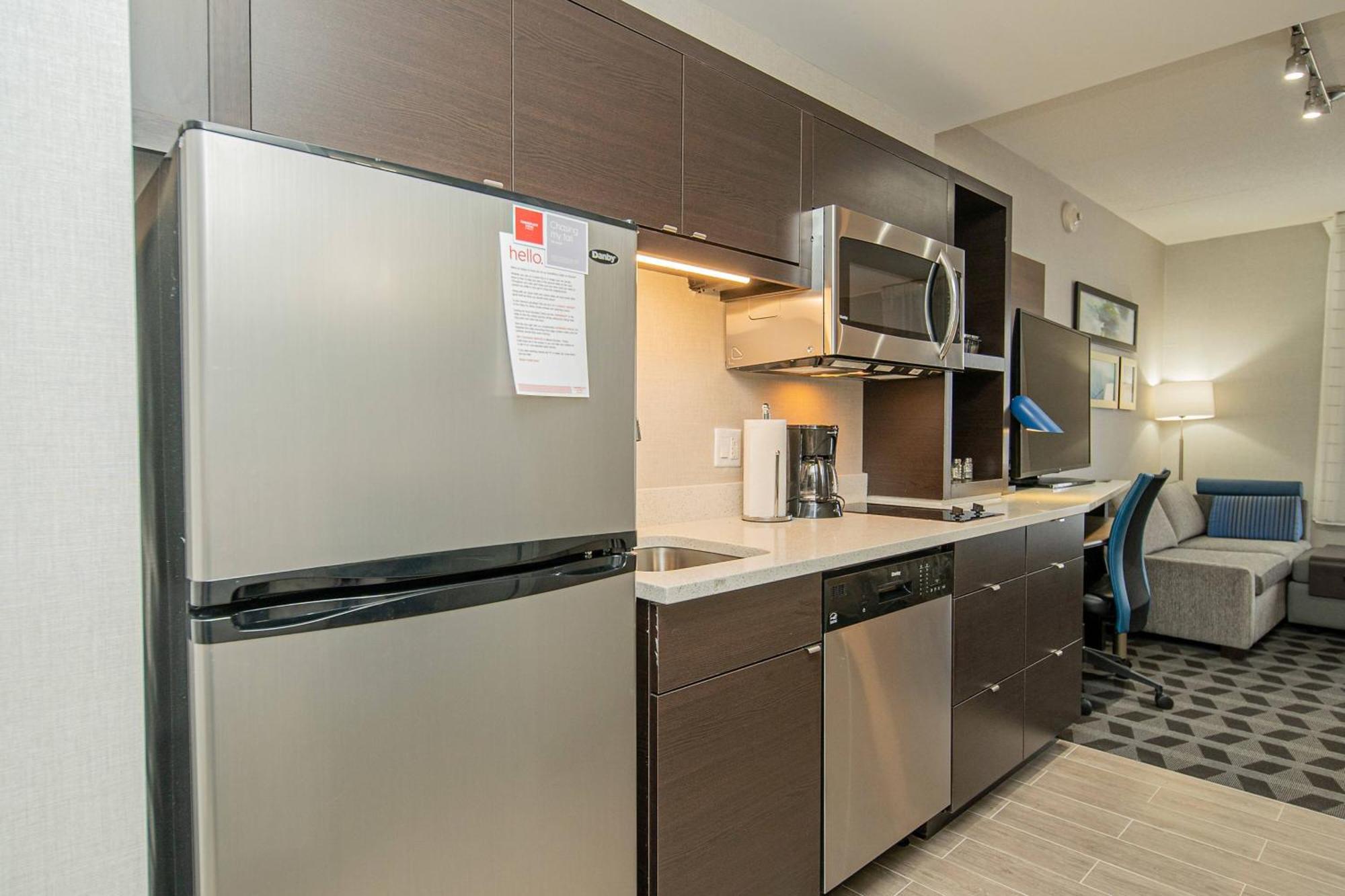 Towneplace Suites By Marriott Brantford And Conference Centre Extérieur photo